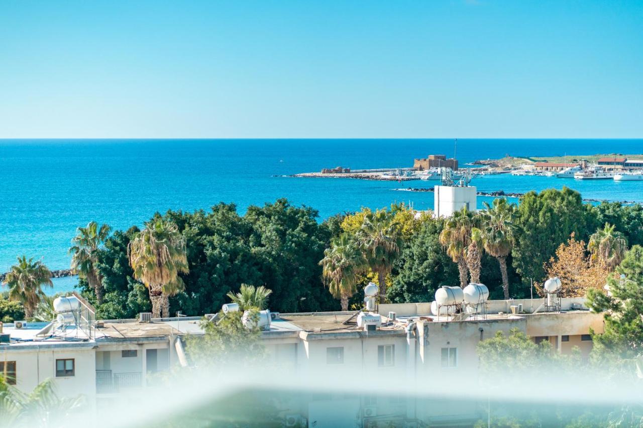 Aparthotel The Palmiers Paphos Exterior foto